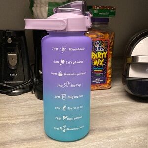 Water bottle